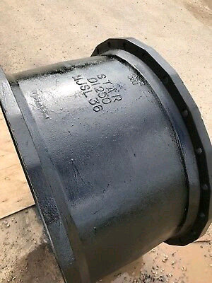 36" MJ Long Pattern Cast Iron Pipe Fittings Solid Long Sleeve FBE / Cement Lining